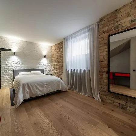 3 Storey With A Character And A Terrace *