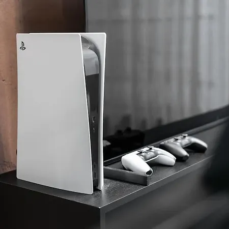 3 Storey With A Character And A Terrace