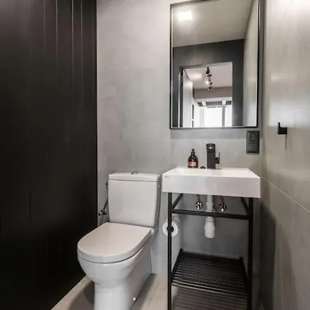 3 Storey With A Character And A Terrace Ρίγα