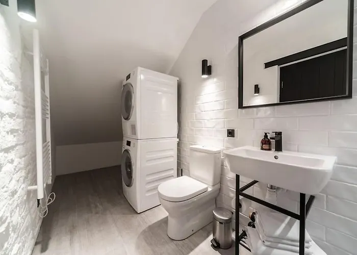 3 Storey With A Character And A Terrace Apartment *