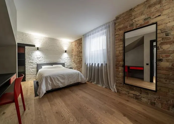 3 Storey With A Character And A Terrace *