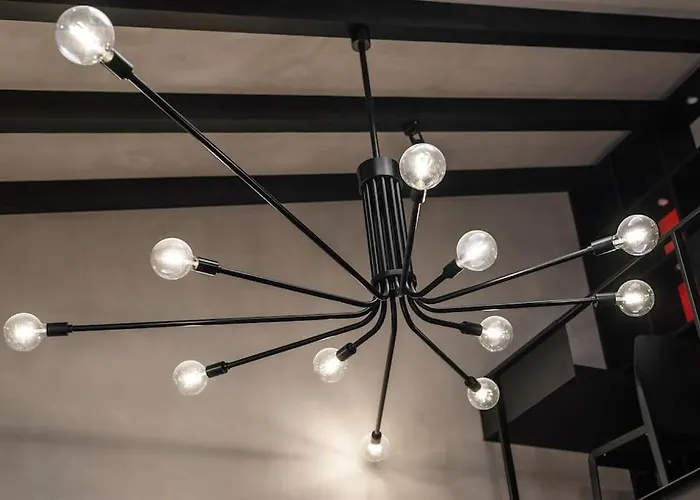 Apartment 3 Storey With A Character And A Terrace